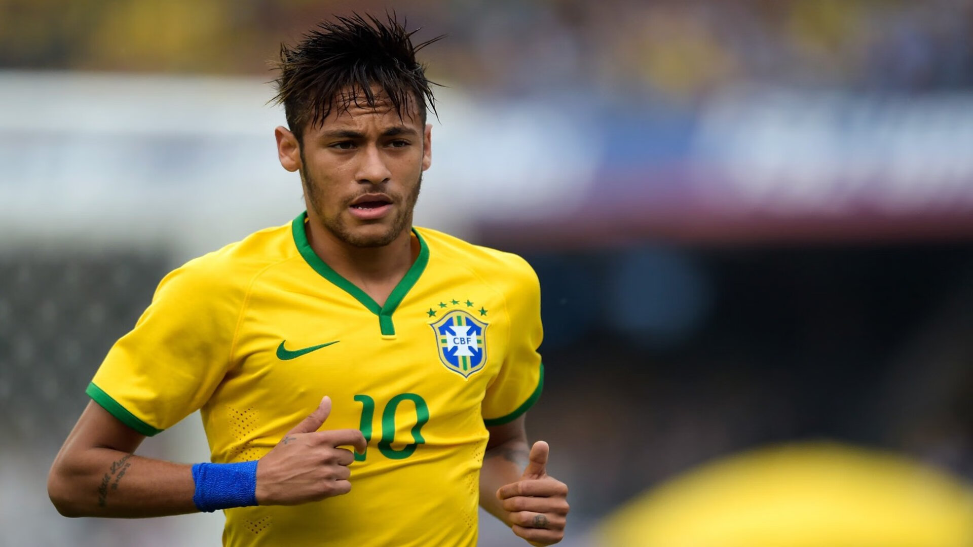 苏炳添百米跑出年度最佳成绩，苏炳添百米最好记录是多少